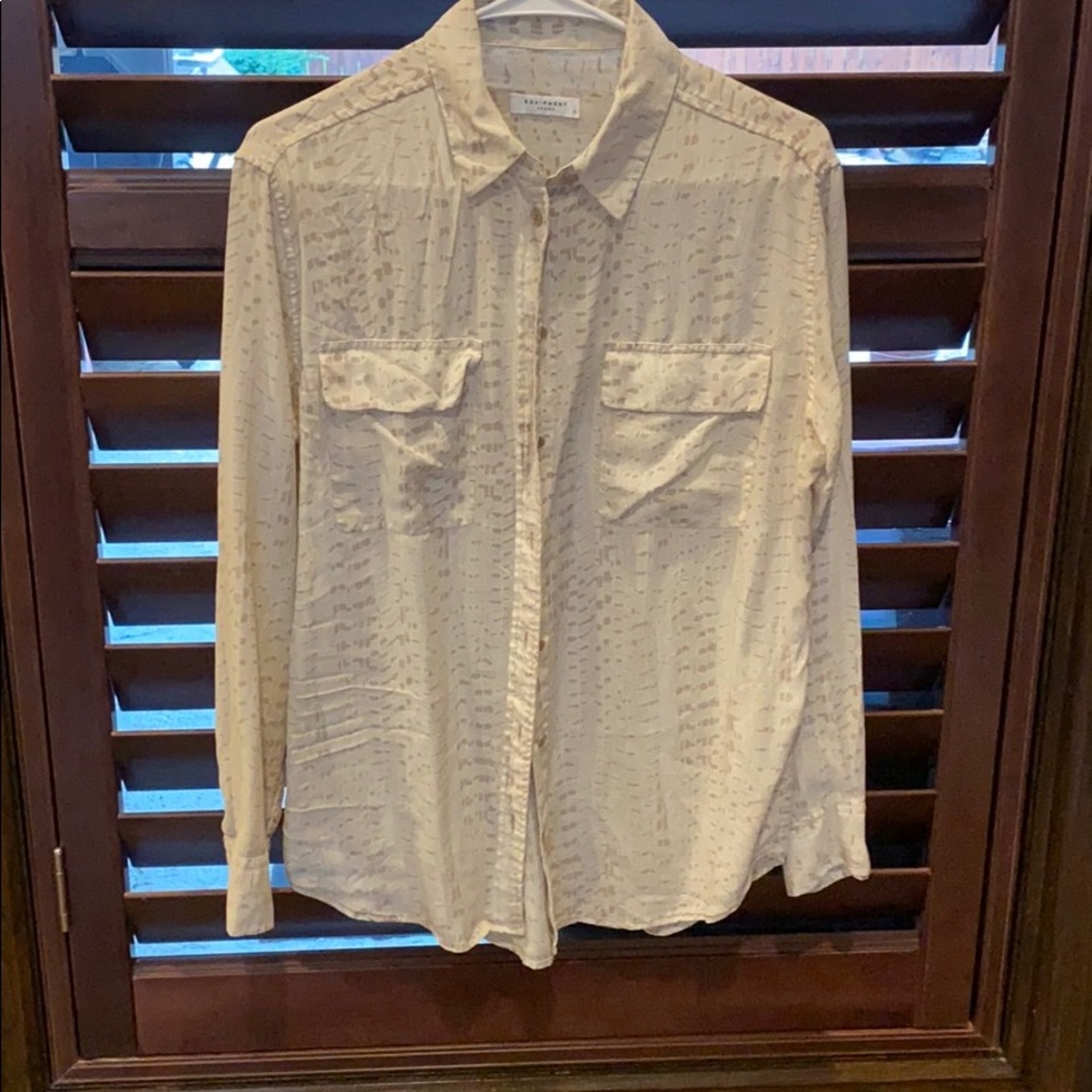 SOLD - EQUIPMENT - silk long sleeve blouse